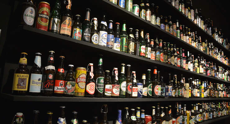 Bierflaschen aus aller Welt