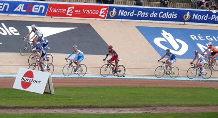 Bürstner ist Radrenn-Sponsor des Wettkampfes Compiègne nach Roubaix