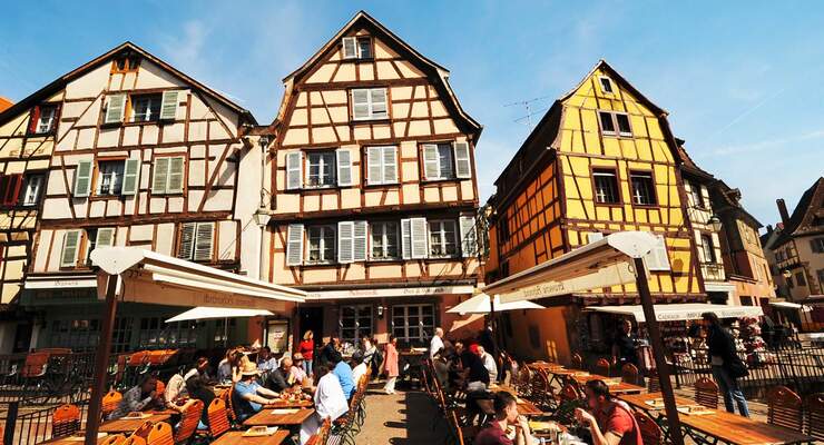 Colmar: Fach- werkbauten prägen die Altstadt.