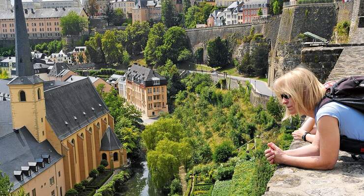 Durch den unteren Stadtteil schlängelt sich die Alzette.
