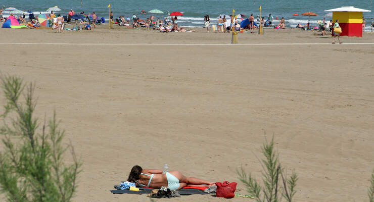 Für den Urlaub im Reisejahr 2011 sind die Deutschen nach der Krise bereit, tiefer in die Tasche zu greifen