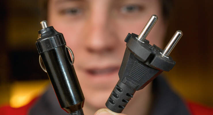 Vergleichstest, 12 Volt gegen 230 Volt