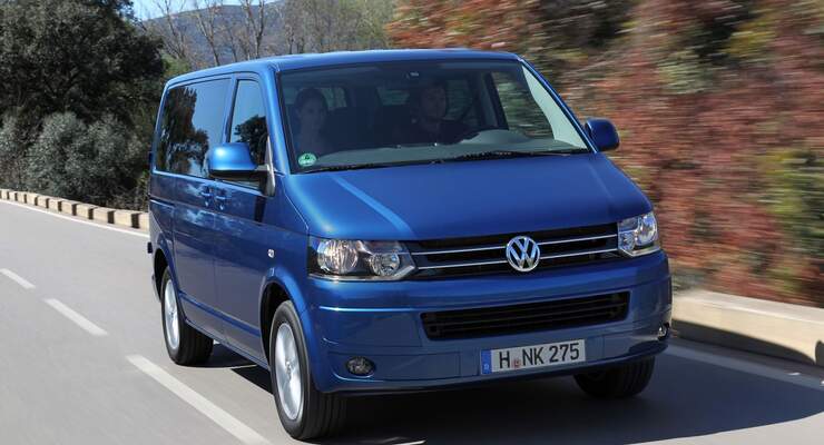 Volkswagen spendet einen T5 Caravelle an das Internationale Auschwitz Komitee: für die Jugendbegegnungsstätte Auschwitz.