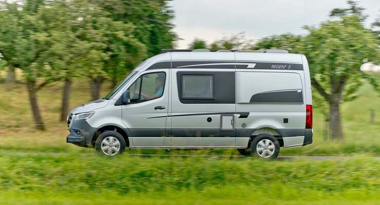 la strada Regent S